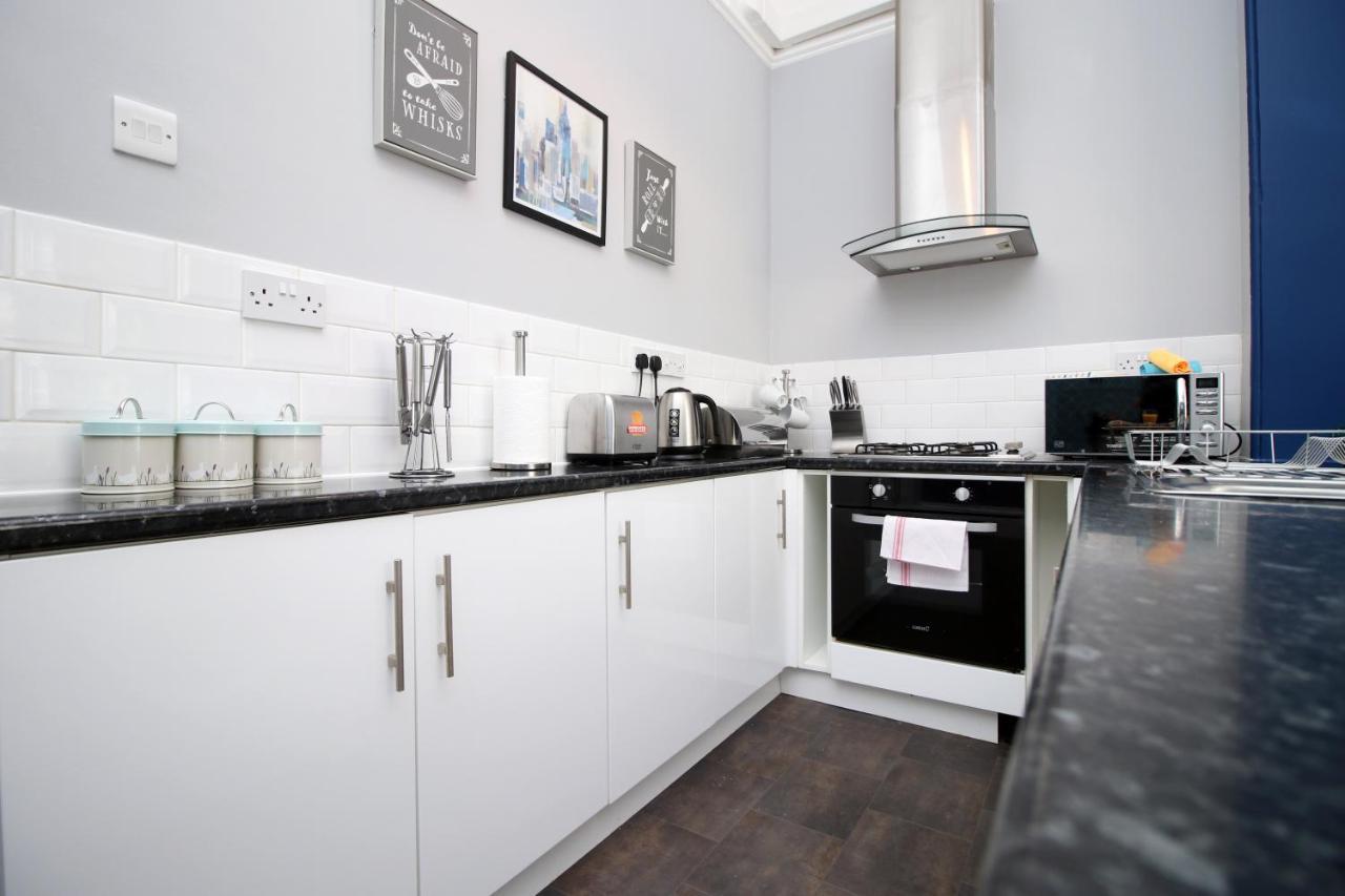 Sleek And Stylish 2 Bed In Clifton - Garden Apartment Bristol Exterior photo