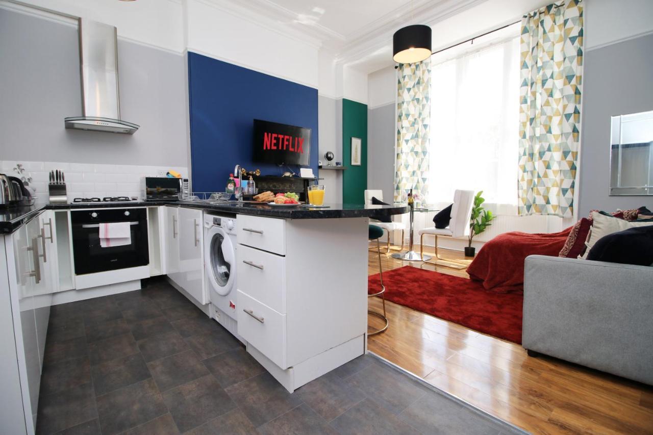 Sleek And Stylish 2 Bed In Clifton - Garden Apartment Bristol Exterior photo