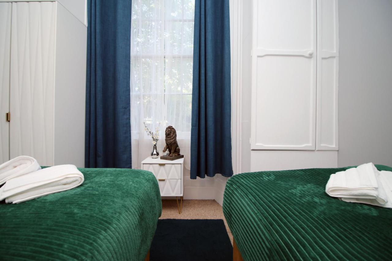 Sleek And Stylish 2 Bed In Clifton - Garden Apartment Bristol Exterior photo