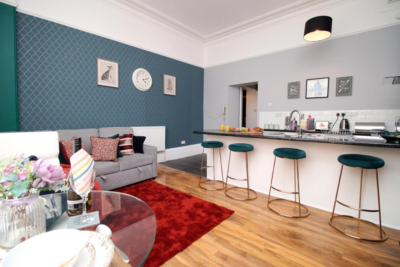 Sleek And Stylish 2 Bed In Clifton - Garden Apartment Bristol Exterior photo