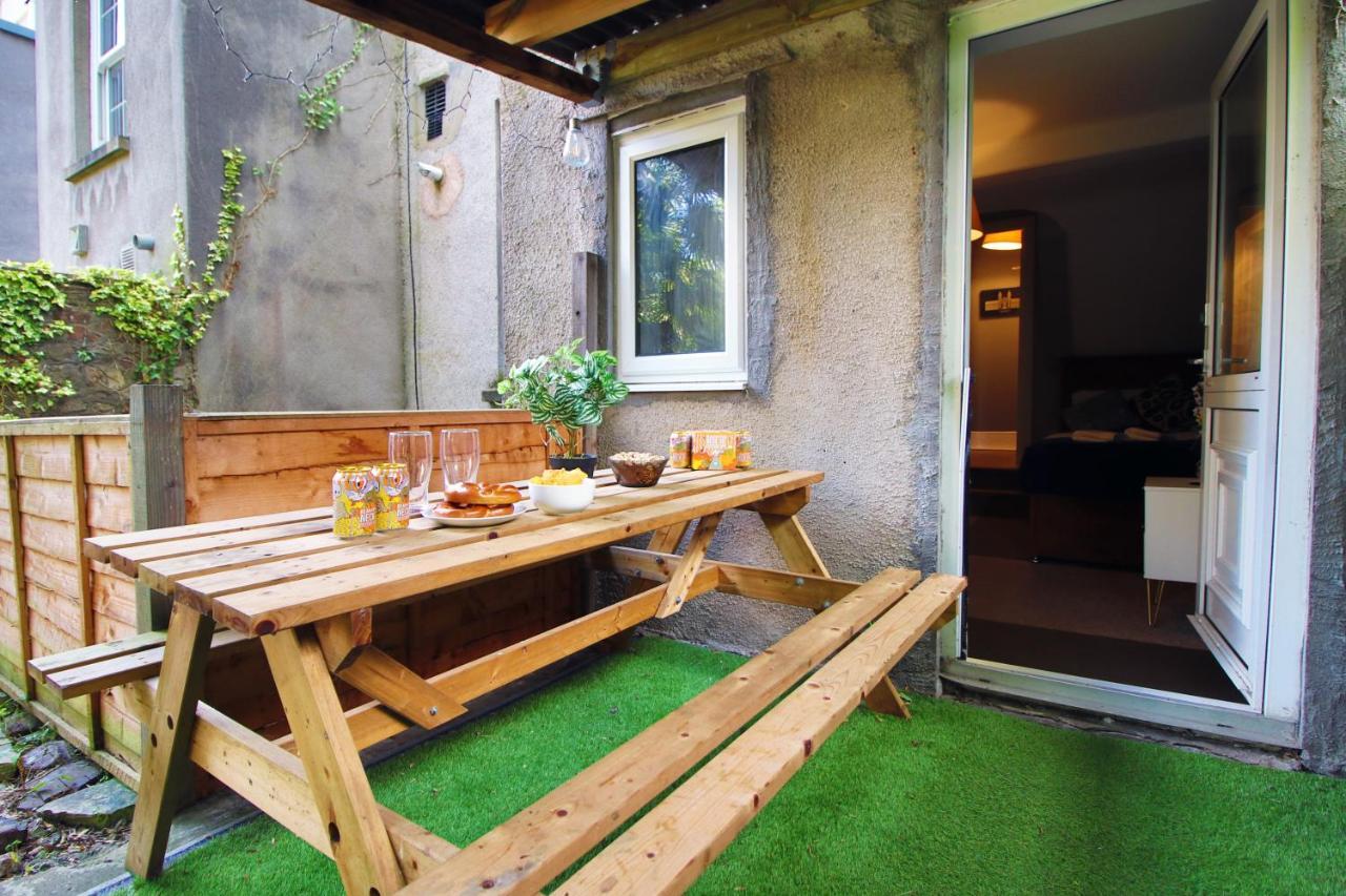Sleek And Stylish 2 Bed In Clifton - Garden Apartment Bristol Exterior photo